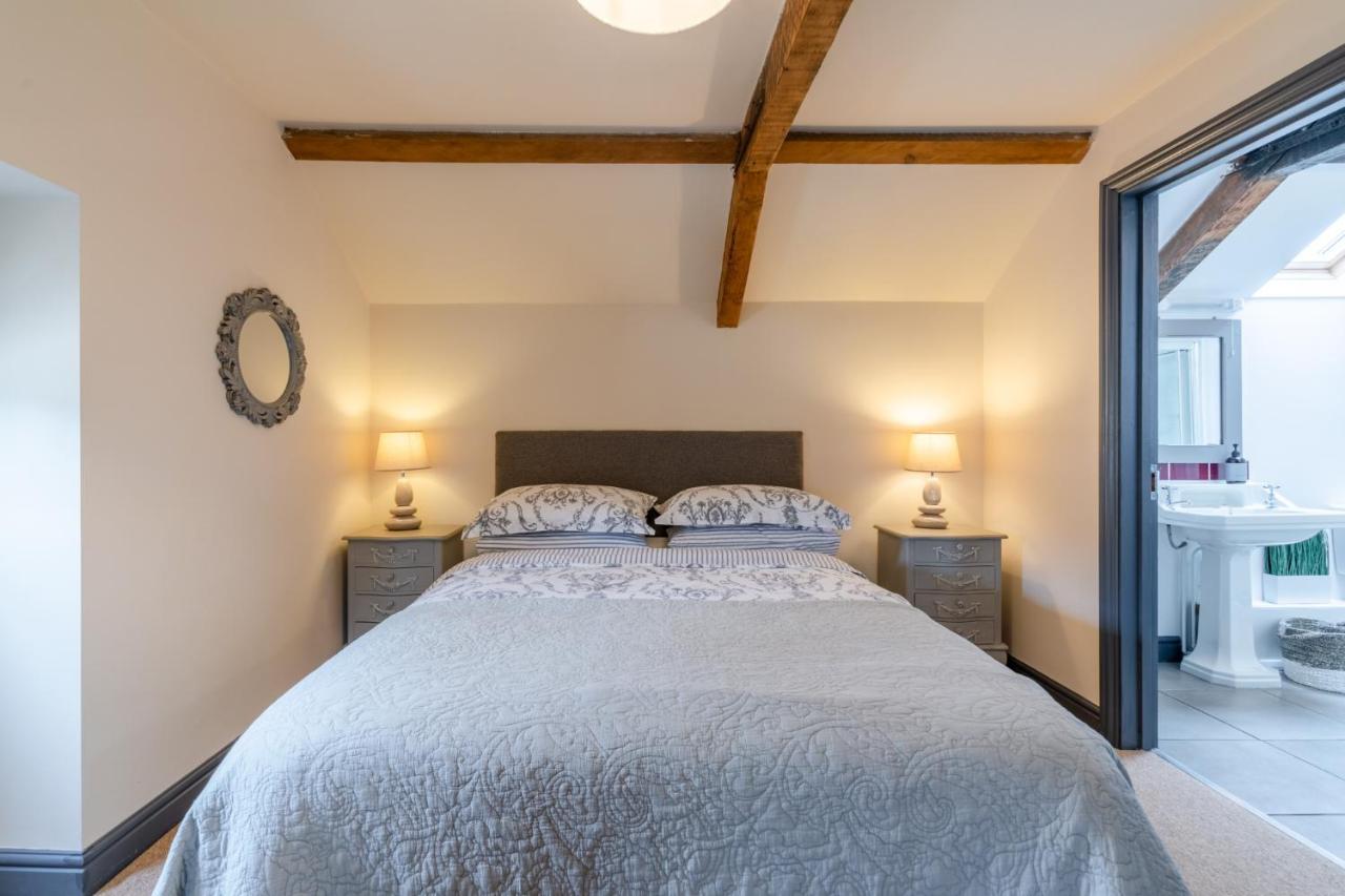 Buff Lodge Tackley Екстер'єр фото