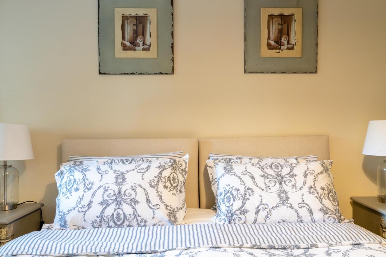 Buff Lodge Tackley Екстер'єр фото