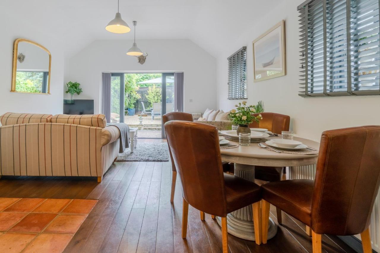 Buff Lodge Tackley Екстер'єр фото