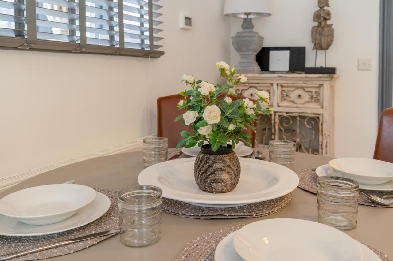 Buff Lodge Tackley Екстер'єр фото