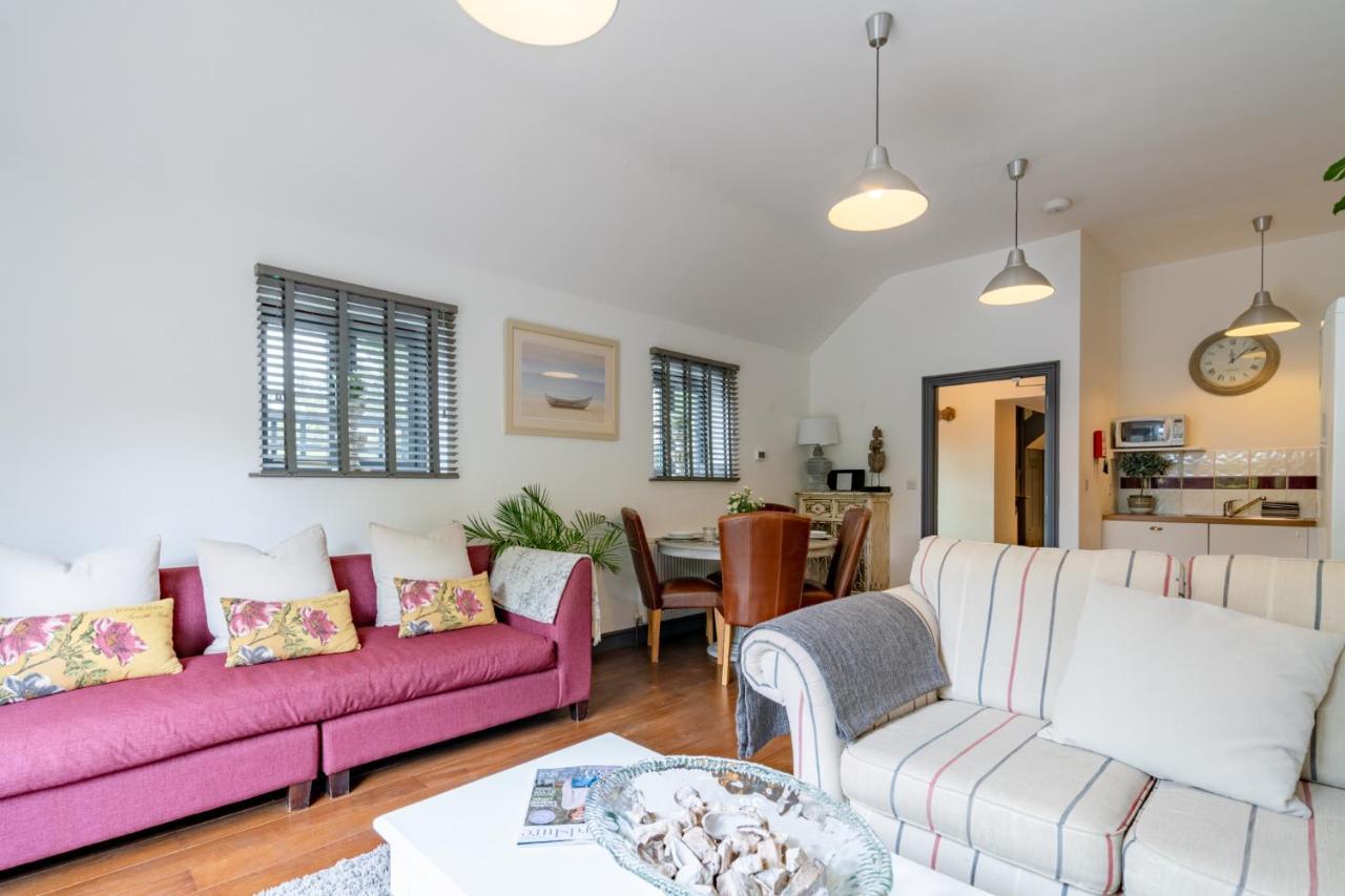 Buff Lodge Tackley Екстер'єр фото