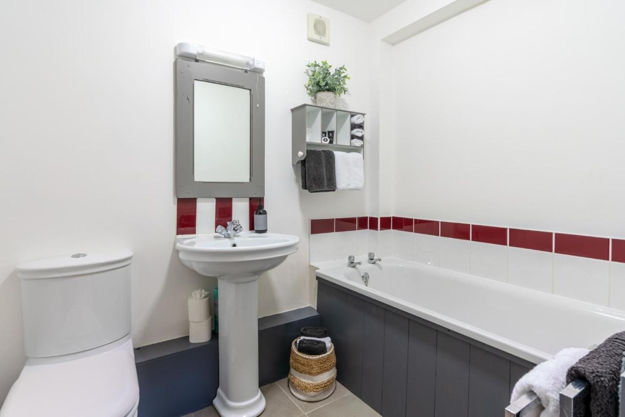 Buff Lodge Tackley Екстер'єр фото
