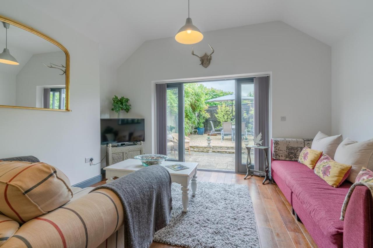 Buff Lodge Tackley Екстер'єр фото